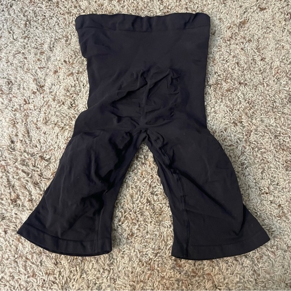 SKIMS Seamless Sculpt Mid Thigh Shapewear L/XL - Picture 2 of 3